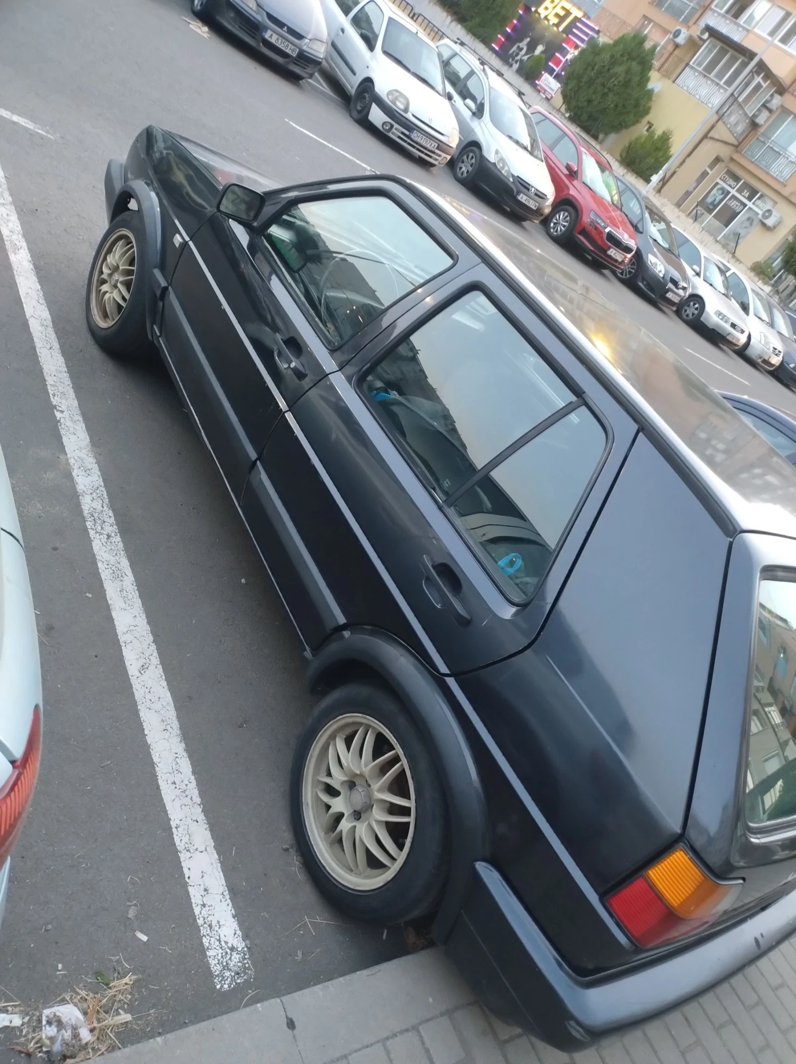 VW Golf 1.6 - изображение 7