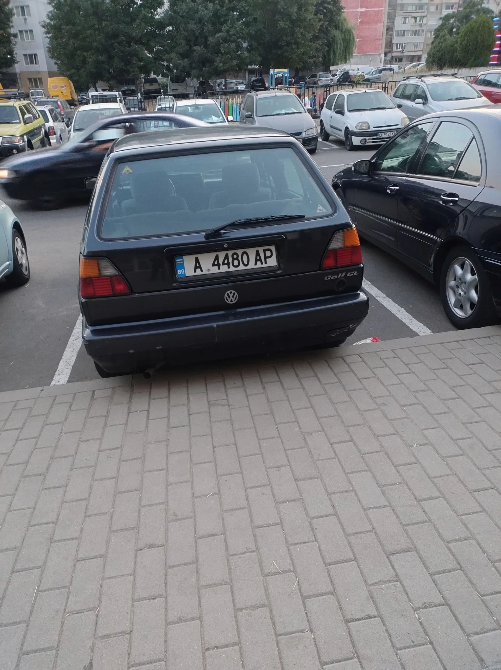 VW Golf 1.6 - изображение 6