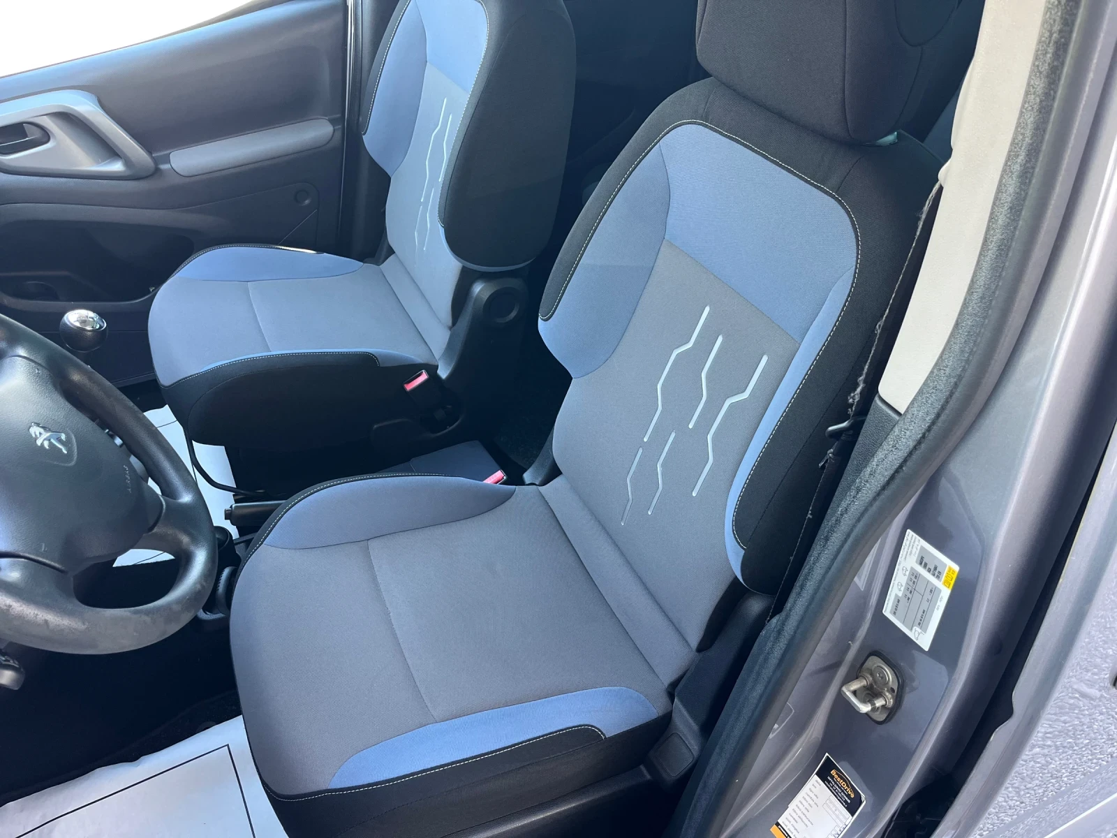 Peugeot Partner Tepee / 1.6BlueHDI - изображение 10