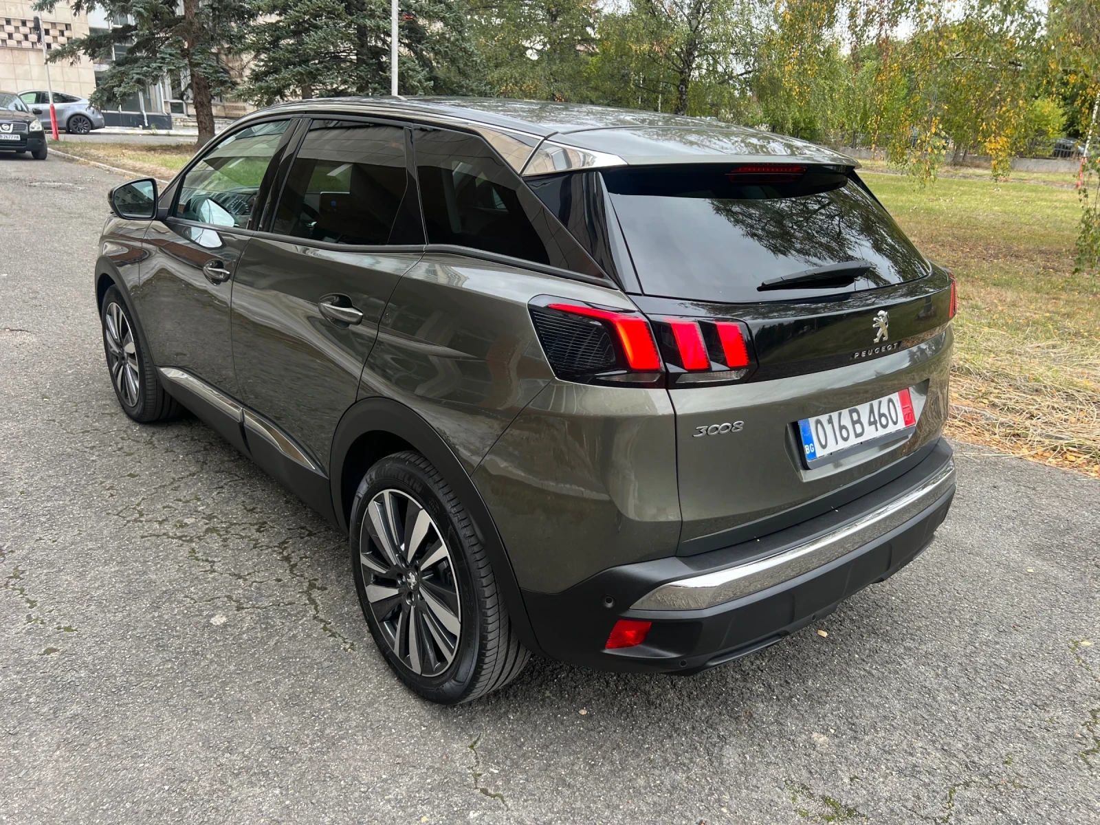 Peugeot 3008 1.2 Pure Tech Allure 78643км - изображение 7