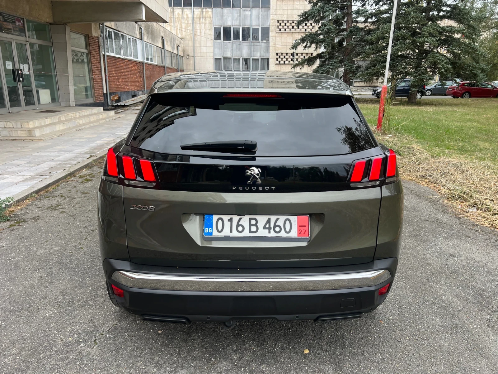 Peugeot 3008 1.2 Pure Tech Allure 78643км - изображение 6