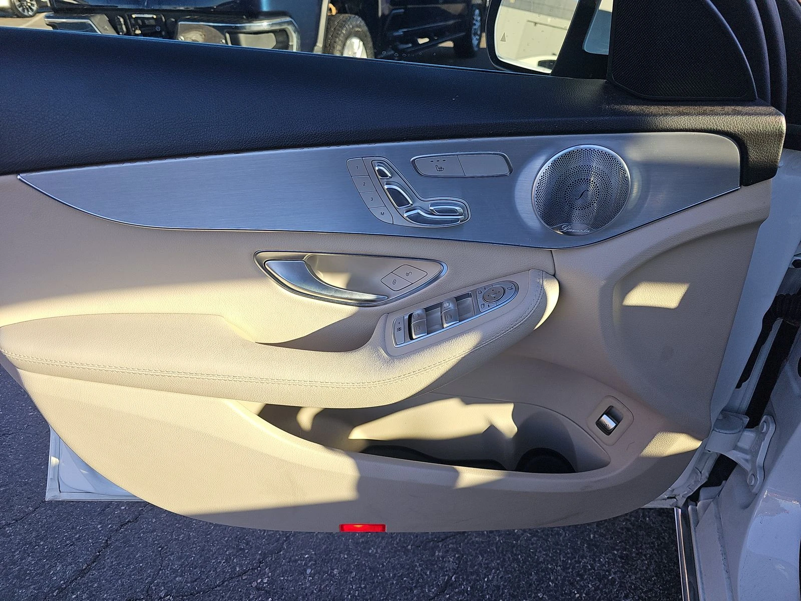 Mercedes-Benz C 300 AMG PACK* BURMASTER* KEYLESS GO* 125000KM* PANORAM | Mobile.bg   13