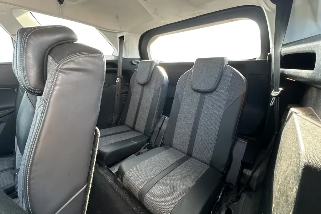 Peugeot 5008 1.5HDI 131ps Allure 7   Aut. | Mobile.bg   15