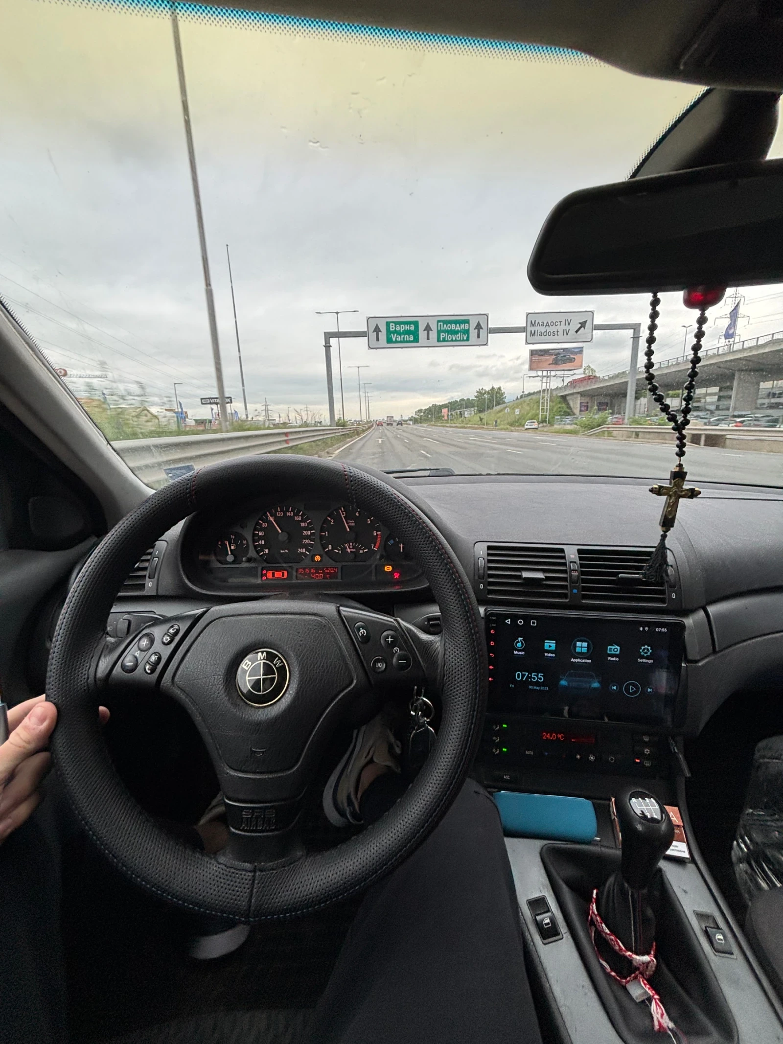 BMW 318  - изображение 7