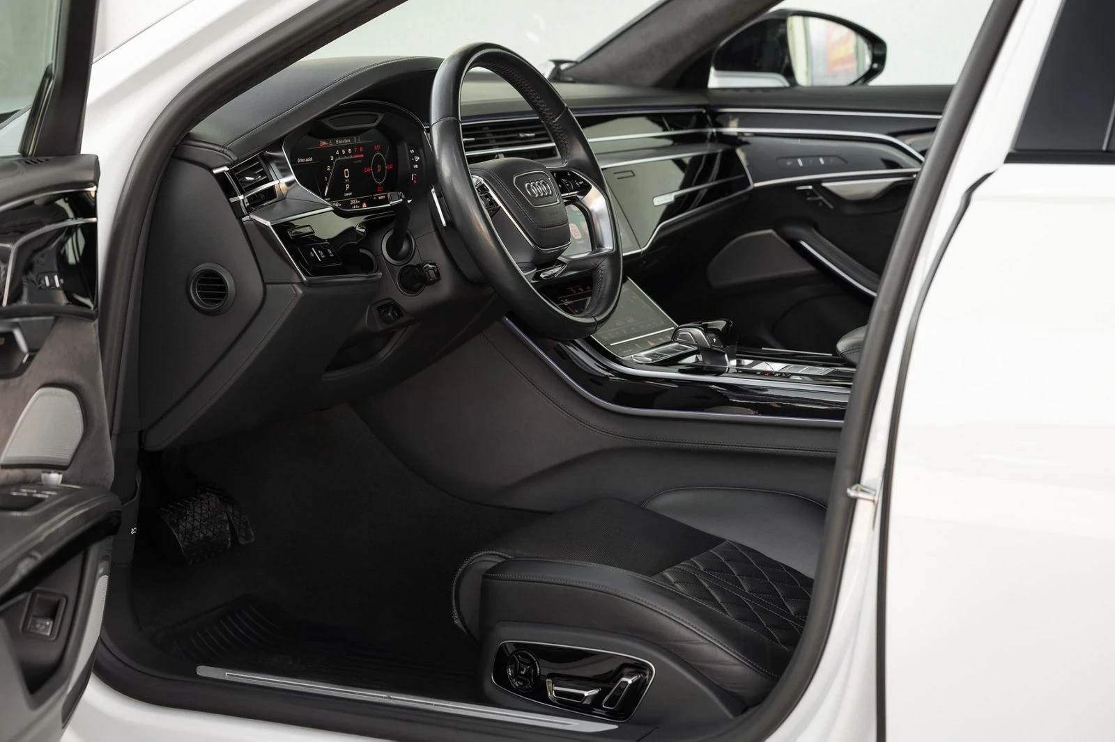 Audi A8 55TFSI/LONG/PANO/MATRIX/BO | Mobile.bg � ����������� 10