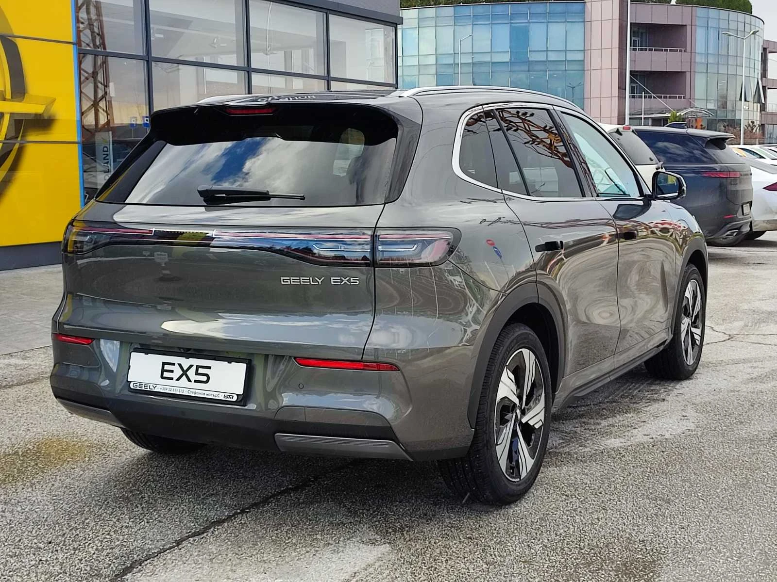 Geely EX5 MAX, снимка 8 - Автомобили и джипове - 53958713