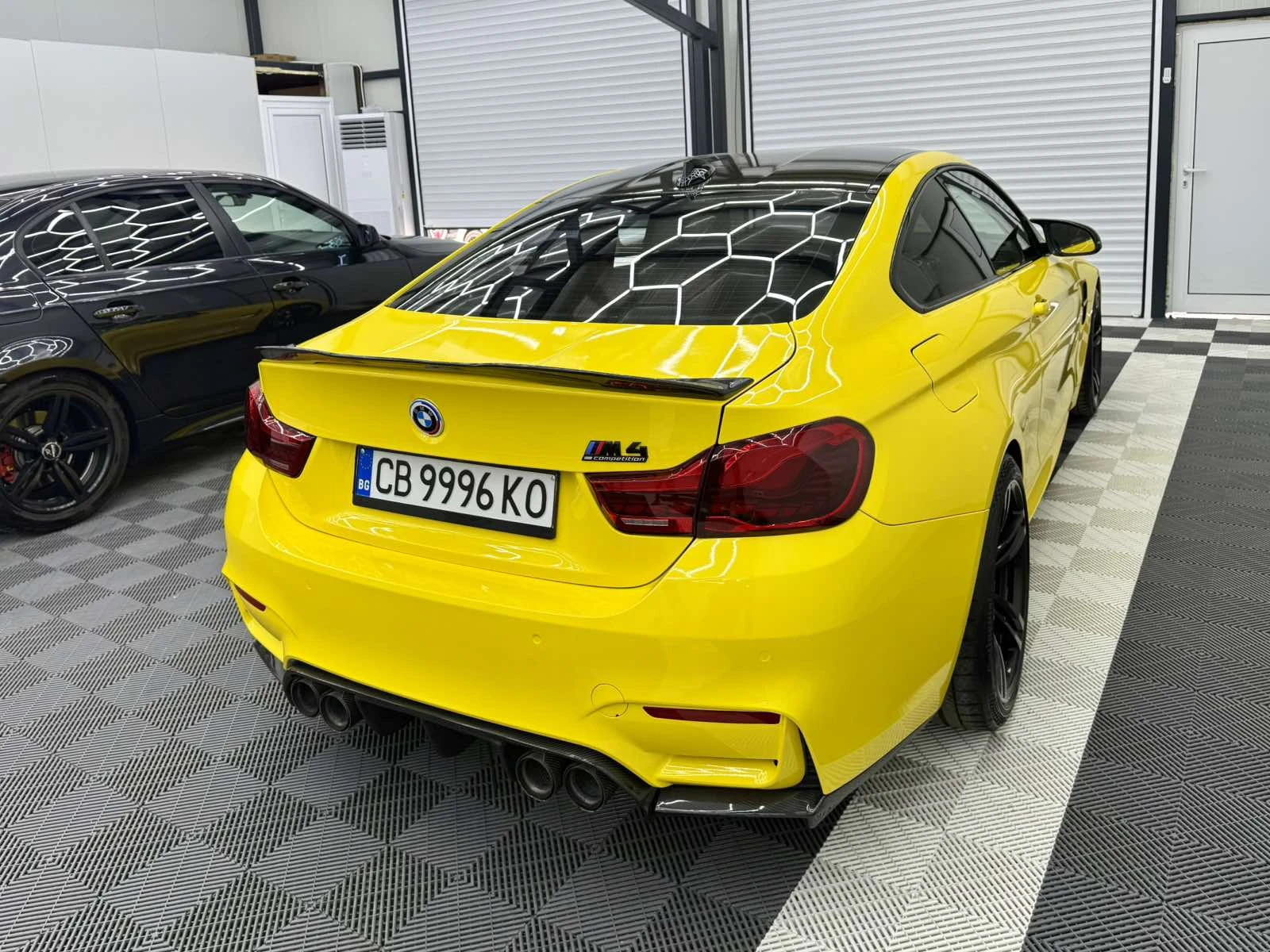 BMW M4 Track tool, снимка 10 - Автомобили и джипове - 54270965