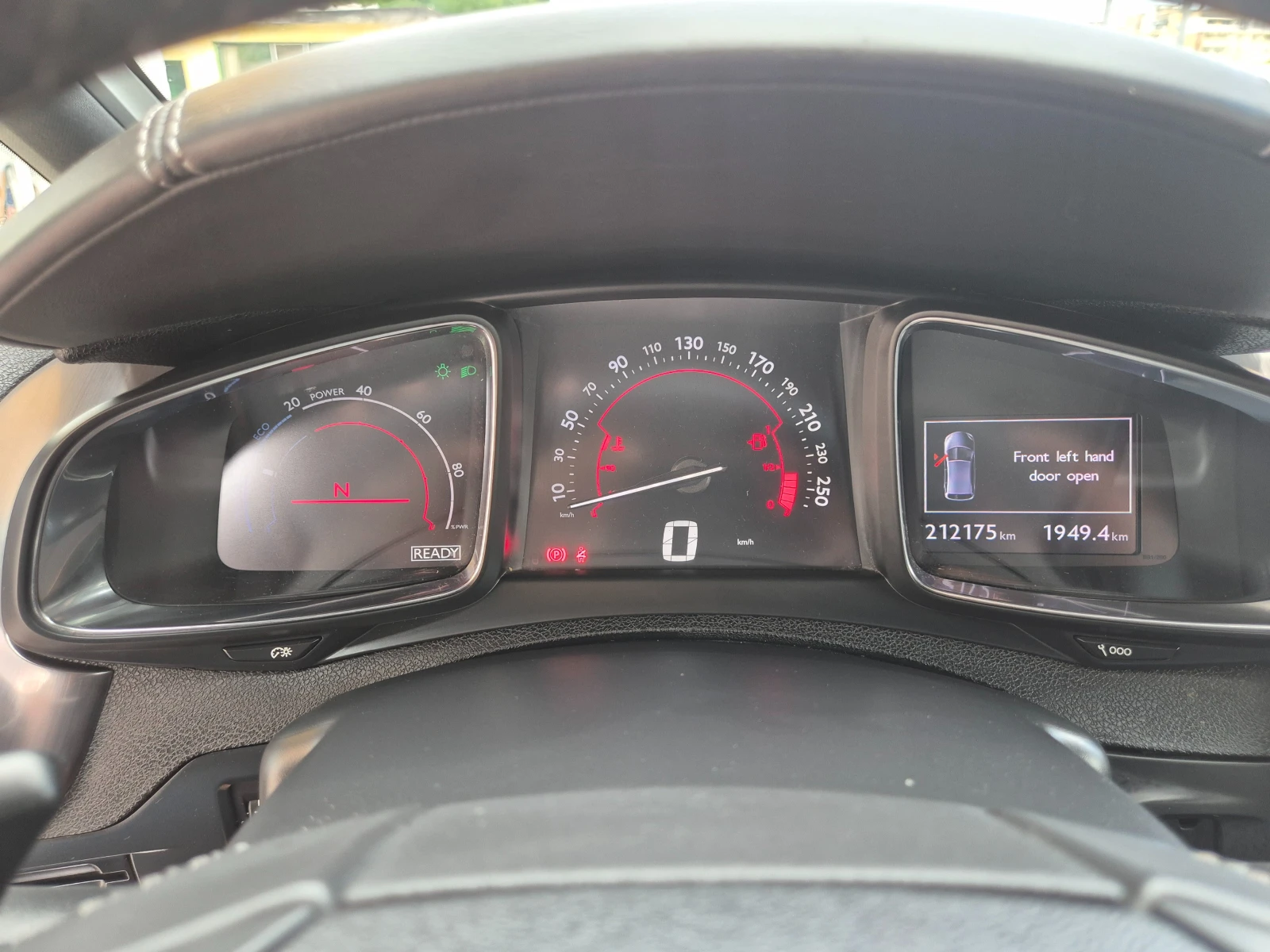 Citroen DS5 2.0HDI 4X4 FULL, снимка 13 - Автомобили и джипове - 54794274
