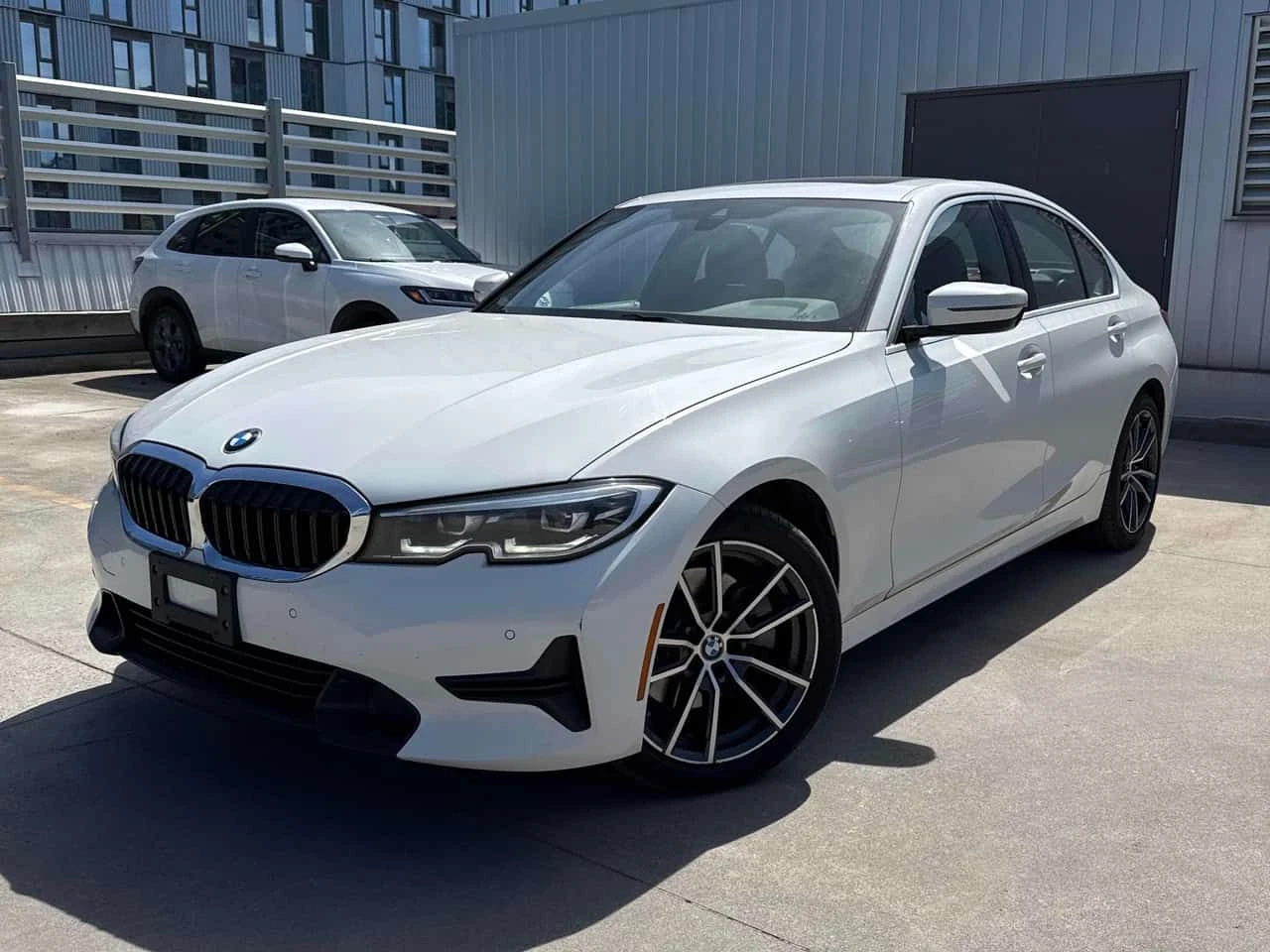 BMW 330 * 330i xDrive * CARFAX * БЕЗ ПЪРВОНАЧАЛНА ВНОСКА