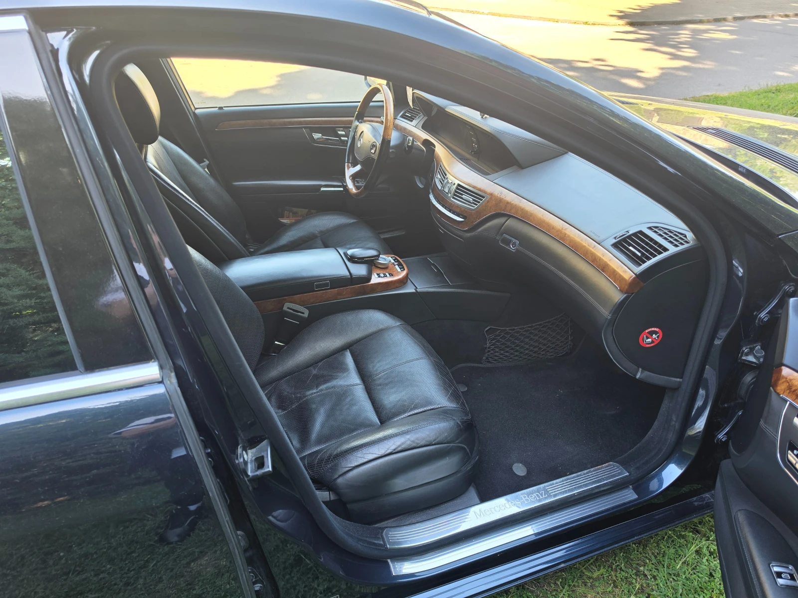 Mercedes-Benz S 500, снимка 9 - Автомобили и джипове - 54838887