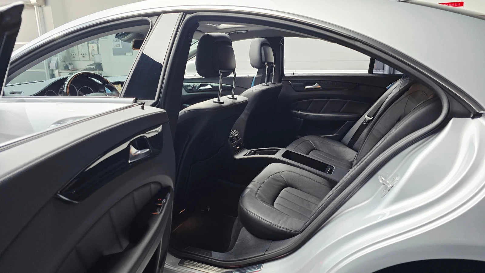 Mercedes-Benz CLS 350 | ФИКСИРАНА ЦЕНА ДО БЪЛГАРИЯ | , снимка 9 - Автомобили и джипове - 55269028