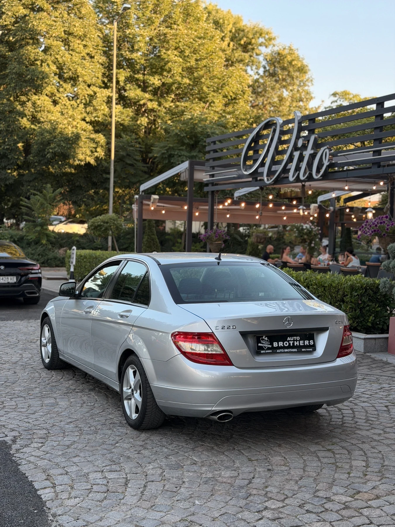 Mercedes-Benz C 220 2.2 ОМ646 / Автоматик / Нави / Нов внос, снимка 4 - Автомобили и джипове - 55582352