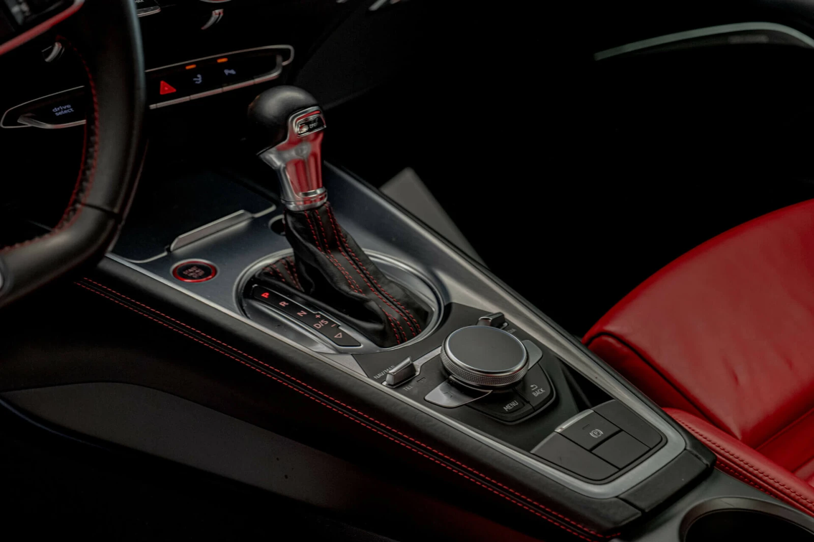 Audi Tt S/2.0TFSI/Virtual/Quattro/Метанол/Подгрев/Камера, снимка 9 - Автомобили и джипове - 55641008