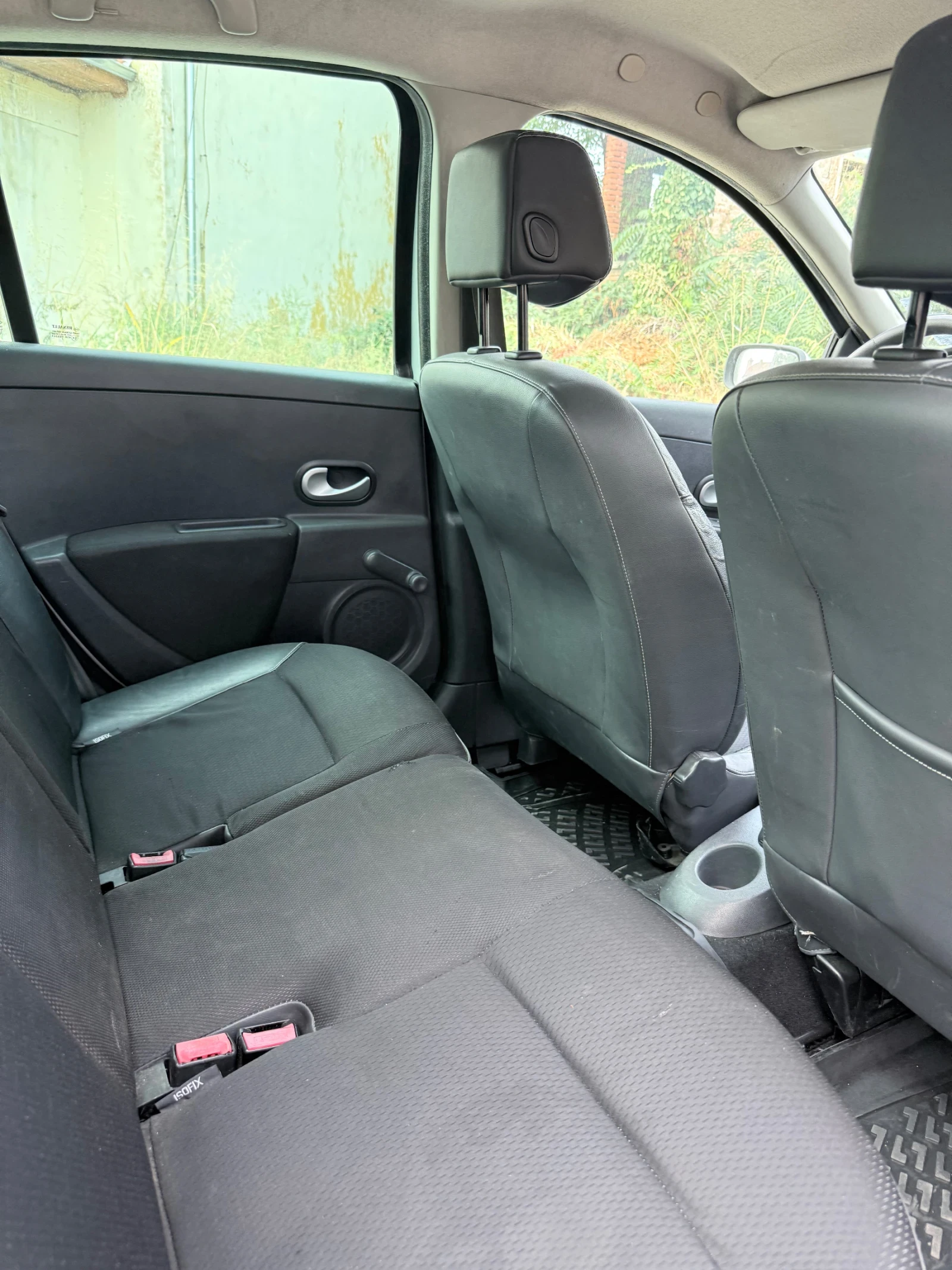 Renault Clio, снимка 7 - Автомобили и джипове - 56288270