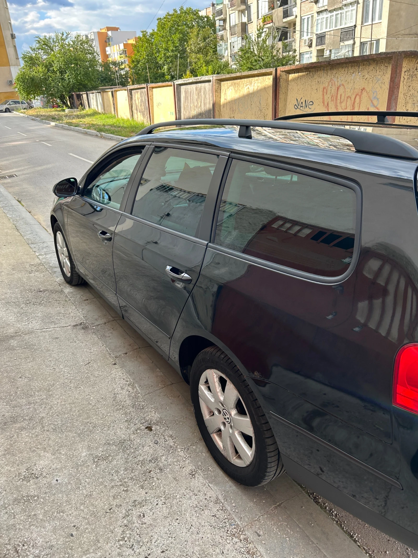 VW Passat 1.9TDI, снимка 6 - Автомобили и джипове - 56315638