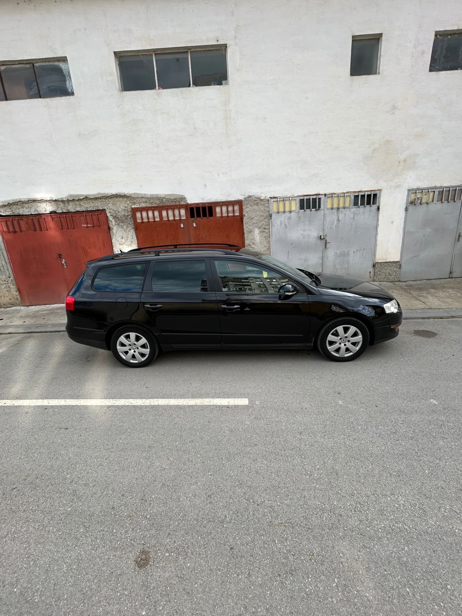 VW Passat 1.9TDI, снимка 3 - Автомобили и джипове - 56315638