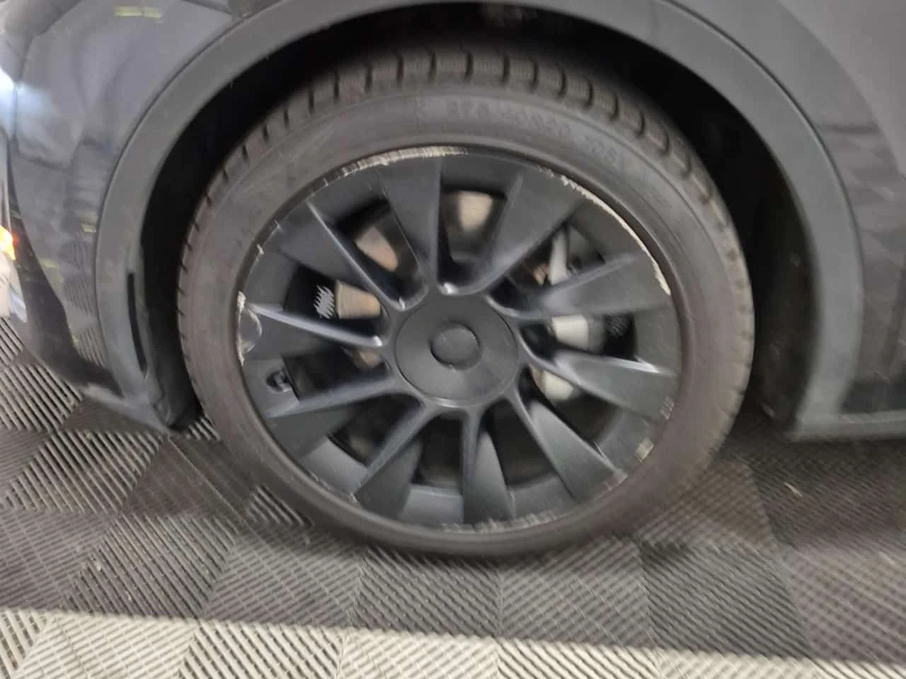Tesla Model Y  LONG RANGE * CARFAX * ����� �� ����������� | Mobile.bg � ����������� 6