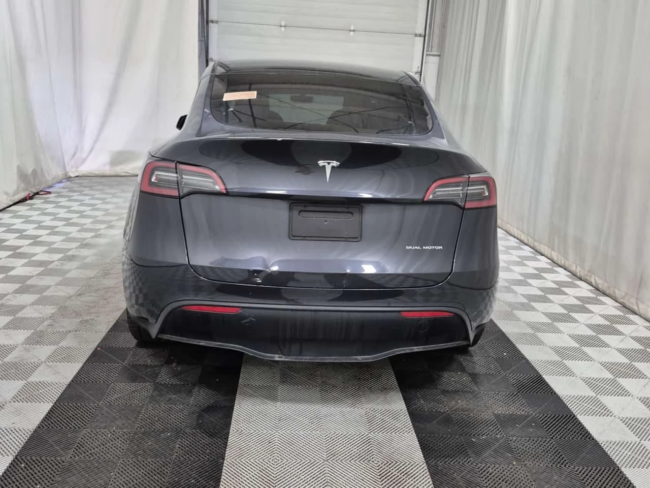 Tesla Model Y  LONG RANGE * CARFAX * ����� �� ����������� | Mobile.bg � ����������� 17
