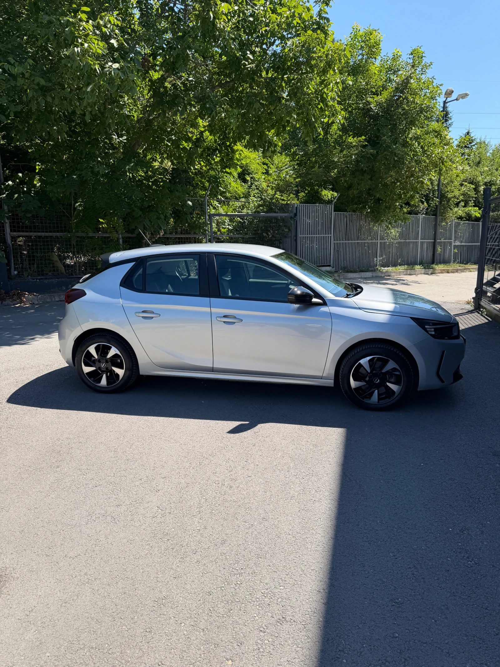 Opel Corsa, снимка 6 - Автомобили и джипове - 56485835