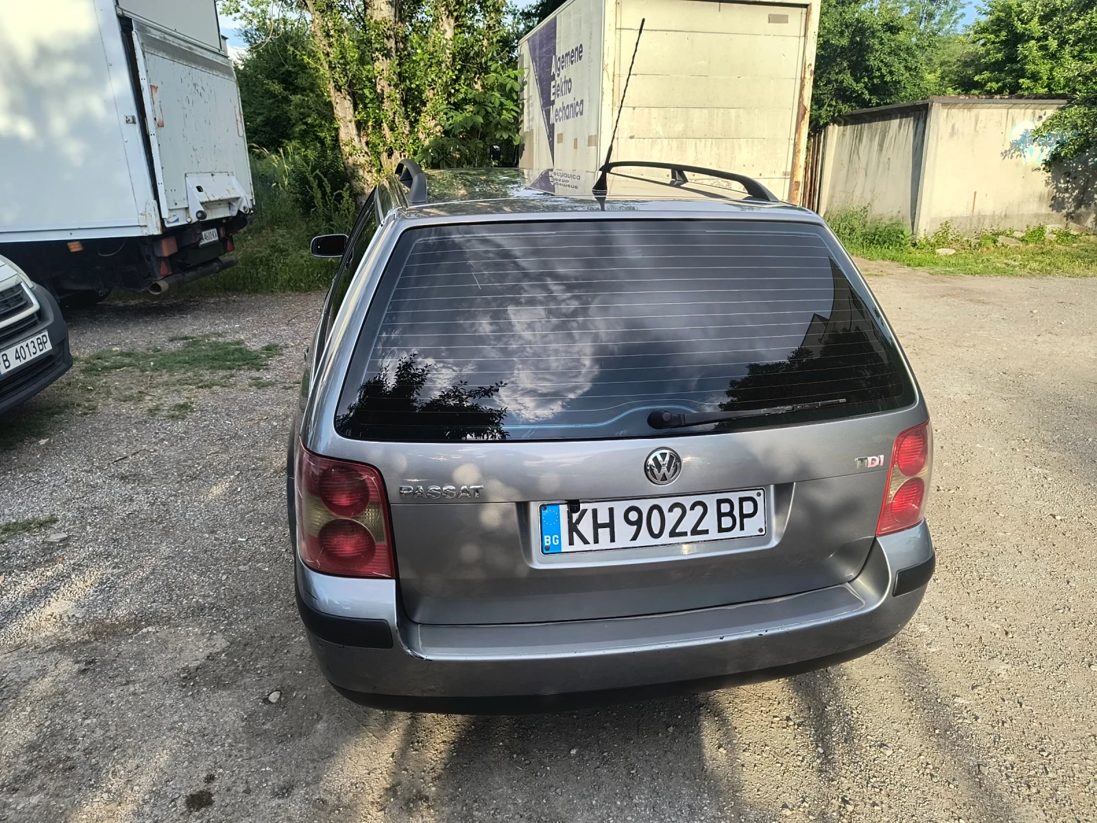 VW Passat, снимка 4 - Автомобили и джипове - 56686068