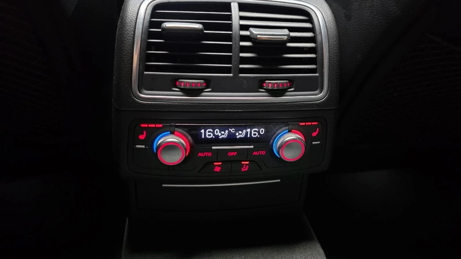 Audi A7, снимка 13 - Автомобили и джипове - 56728932