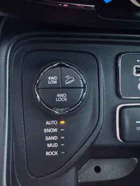 Jeep Compass 2.4 / TRAILHAWK / CAMERA / , снимка 17