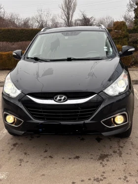     Hyundai IX35 IX35 2.0 CRDI 4X4 Automatic  Navi  Panorama 