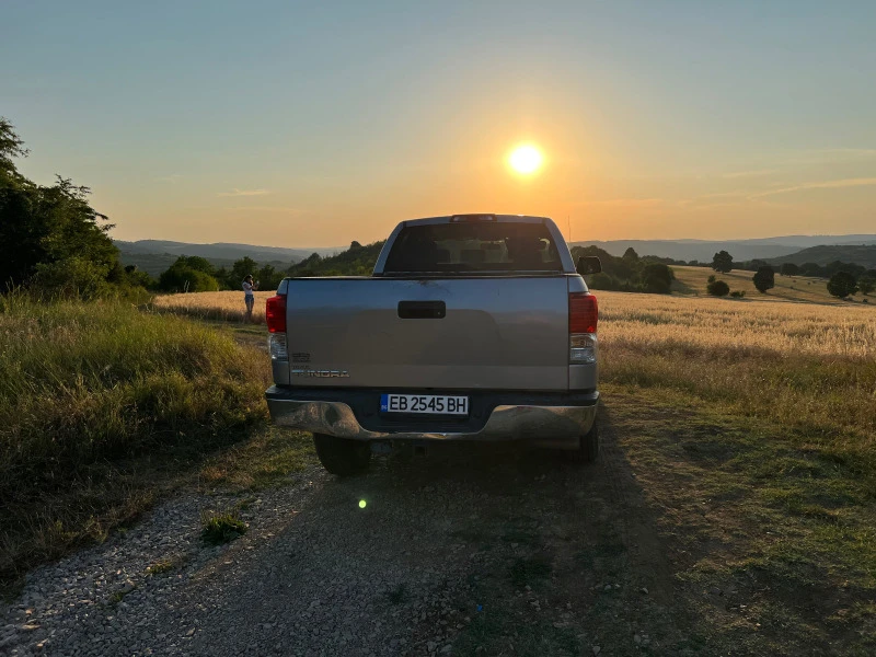 Toyota Tundra RWD, снимка 7 - Автомобили и джипове - 47447994