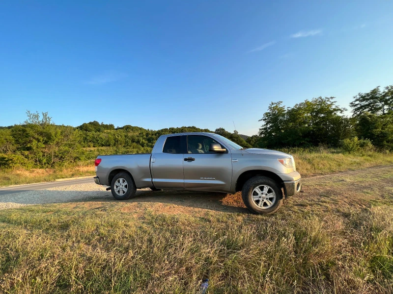 Toyota Tundra RWD, снимка 3 - Автомобили и джипове - 47447994