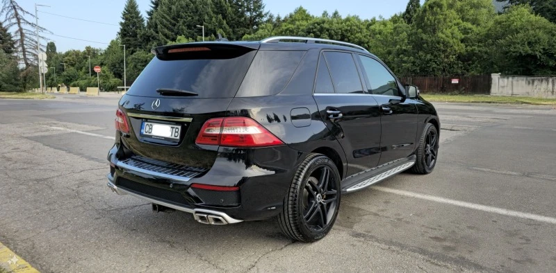 Mercedes-Benz ML 550, снимка 3 - Автомобили и джипове - 48885621