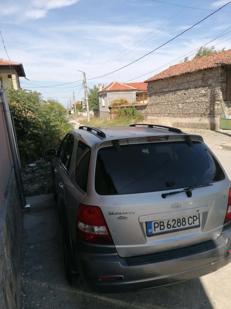 Kia Sorento, снимка 1 - Автомобили и джипове - 47313347