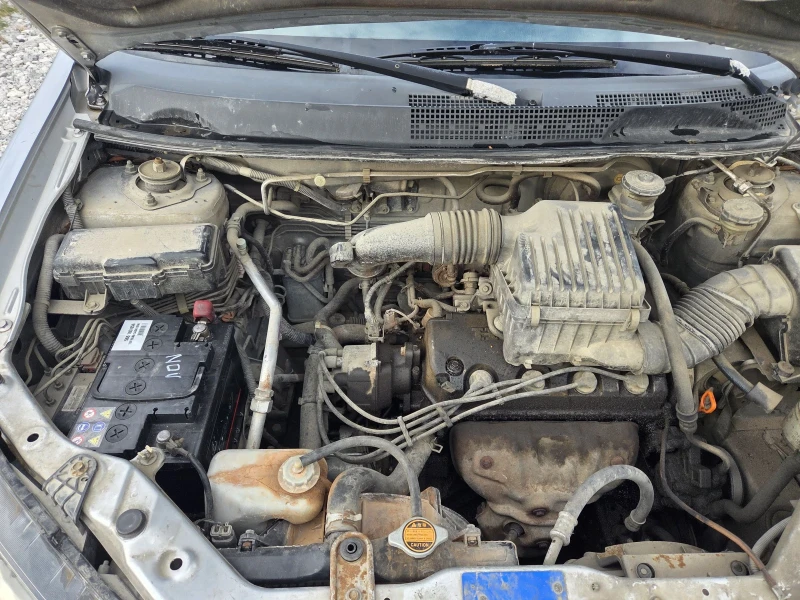 Honda Hr-v 1.6* Italy* klima* , снимка 15 - Автомобили и джипове - 51960982