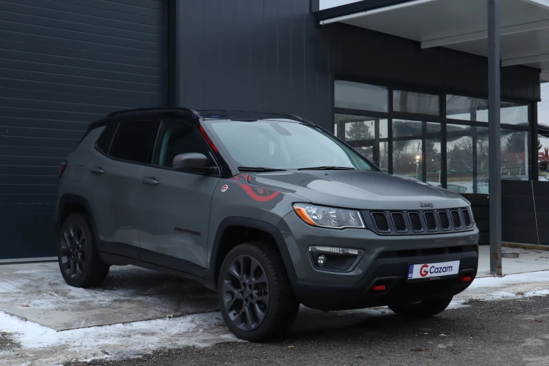 Jeep Compass 2.4 / TRAILHAWK / CAMERA / , снимка 2 - Автомобили и джипове - 52380271