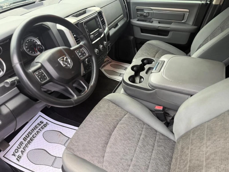 Dodge RAM 1500 4WD Crew Cab* SLT* DIESEL 5.7 V8 , снимка 6 - Автомобили и джипове - 53489709