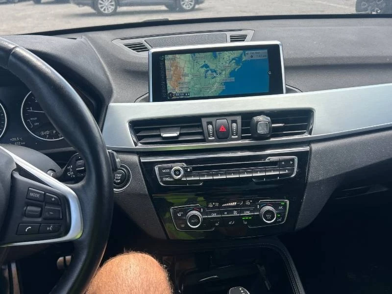 BMW X1 * xDrive28i * PANO * CARFAX * ЛИЦЕНЗИРАН ДИЛЪР, снимка 10 - Автомобили и джипове - 55725388