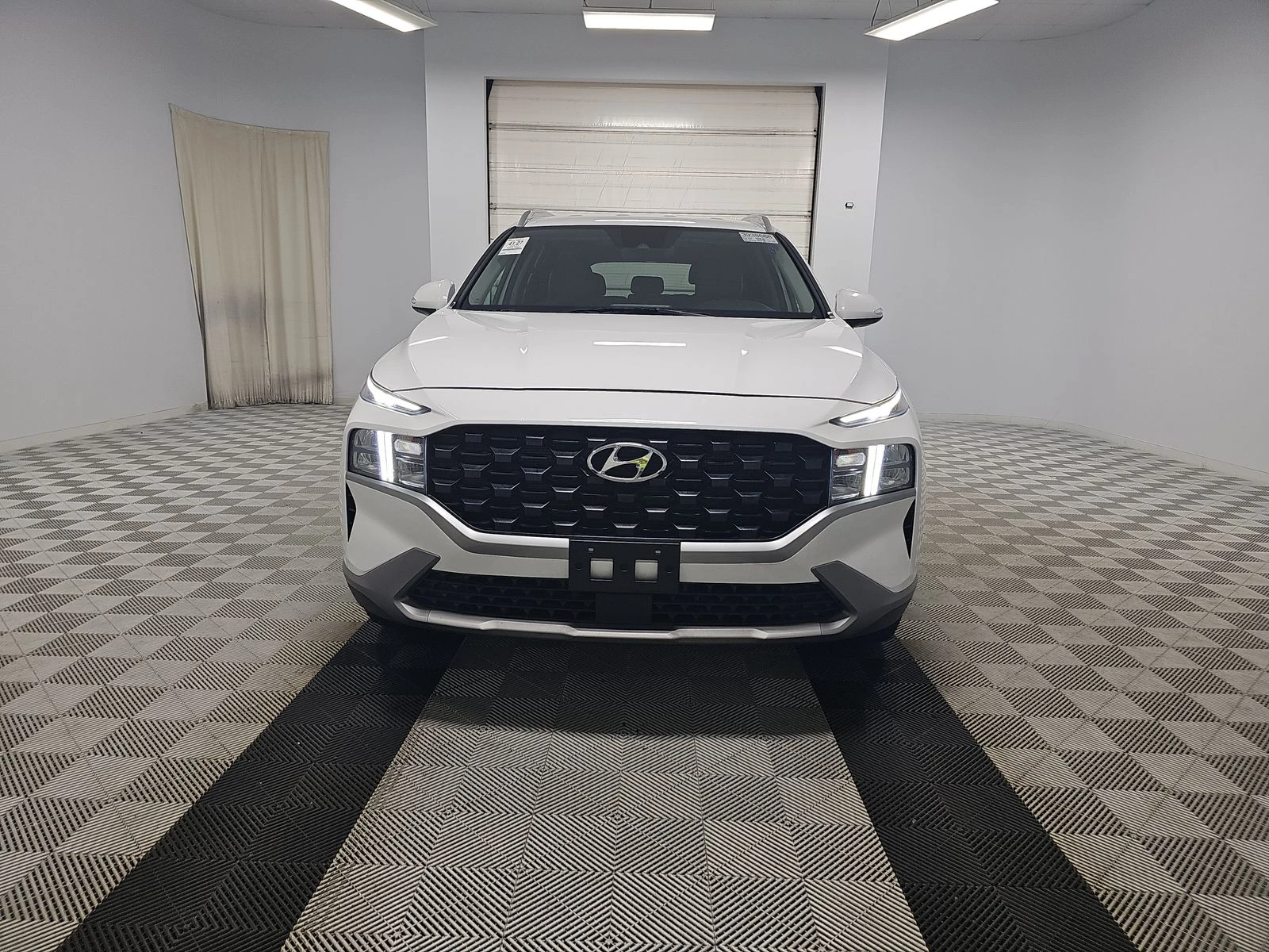 Hyundai Santa fe 2023* SEL* DSITRONIK* LANE ASSIST* KEYLESS* ПОДГРЕ - изображение 2