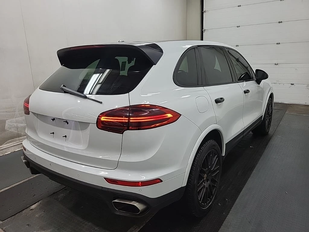 Porsche Cayenne * AWD 3.6 * CARFAX * ЦЕНА ДО БЪЛГАРИЯ - изображение 3