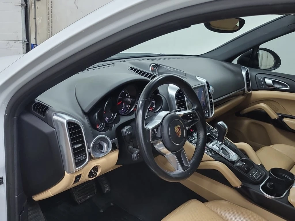 Porsche Cayenne * AWD 3.6 * CARFAX * ЦЕНА ДО БЪЛГАРИЯ - изображение 10