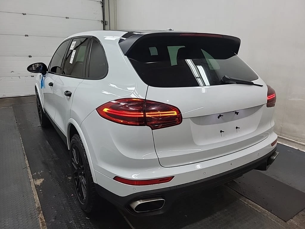 Porsche Cayenne * AWD 3.6 * CARFAX * ЦЕНА ДО БЪЛГАРИЯ - изображение 4