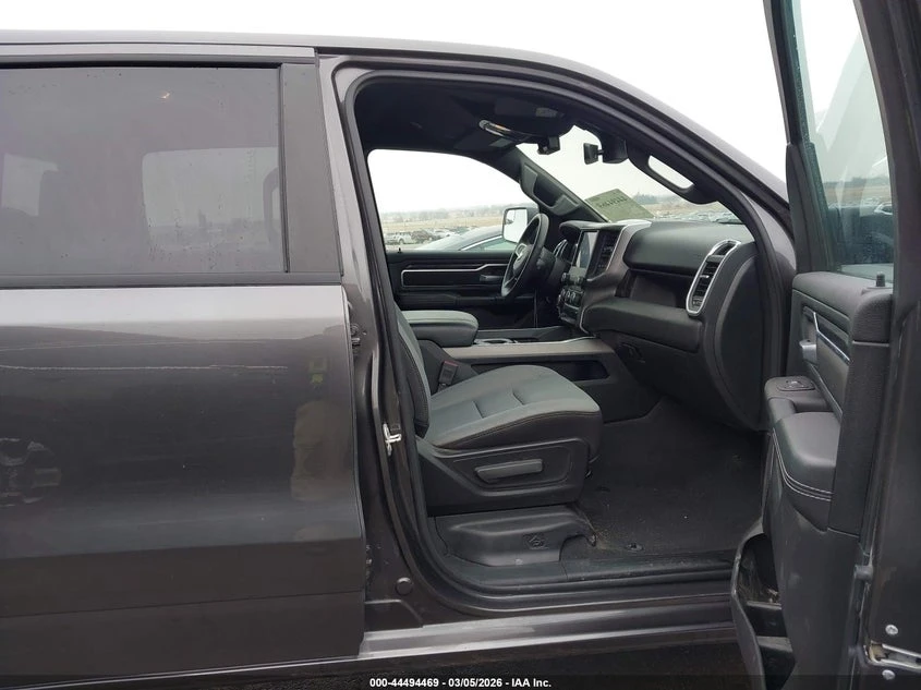 Dodge RAM 1500 5.7l Big Horn 4X4 5'7 Box, снимка 5 - Автомобили и джипове - 53906265