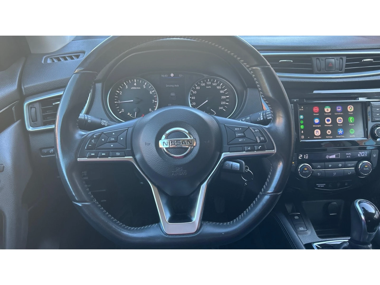 Nissan Qashqai DIG-T Acenta  A/T, Месечна вноска от 222  , снимка 14 - Автомобили и джипове - 54244695