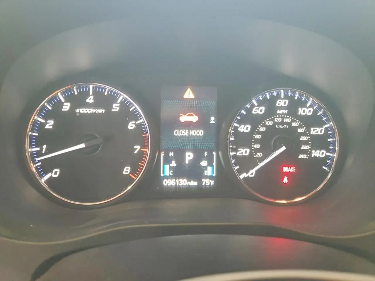 Mitsubishi Outlander SE, снимка 11 - Автомобили и джипове - 54277064