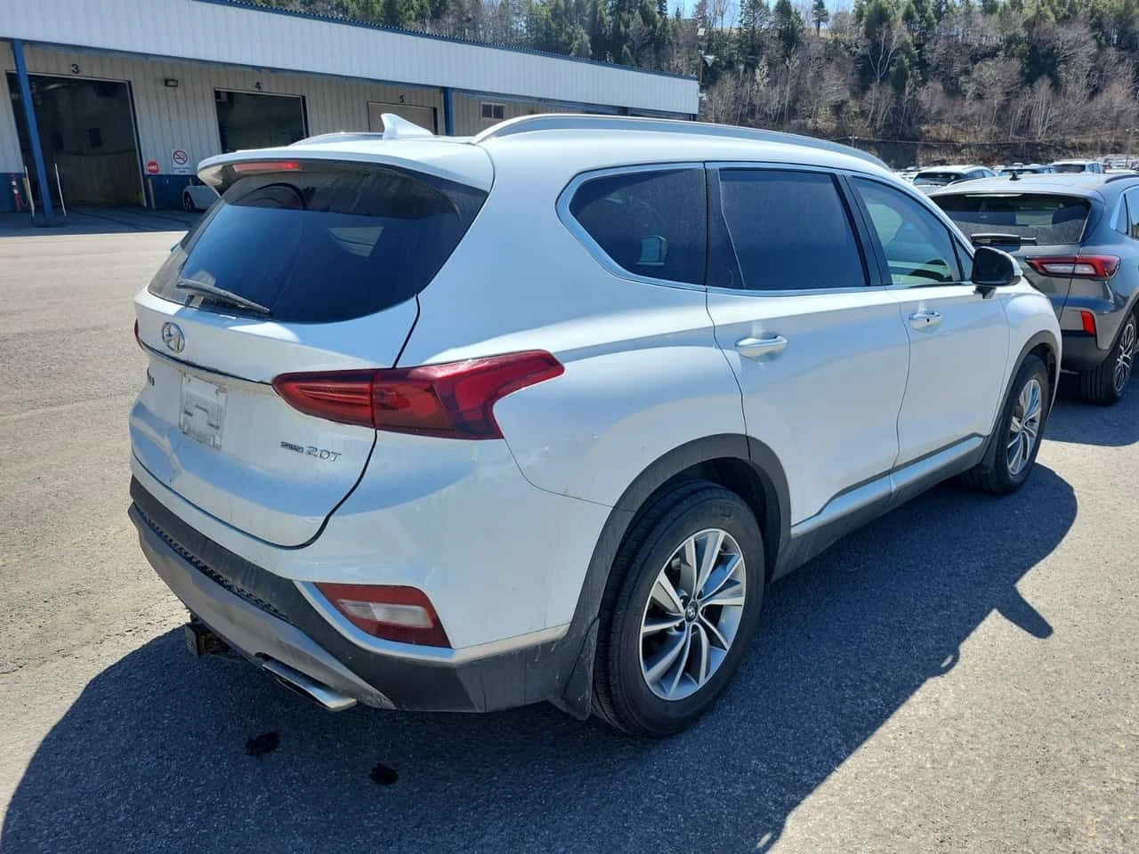 Hyundai Santa fe LUXURY| PANO| 360 КАМЕРИ| OБДУХВАНЕ| 2 КЛЮЧА| , снимка 3 - Автомобили и джипове - 54339663