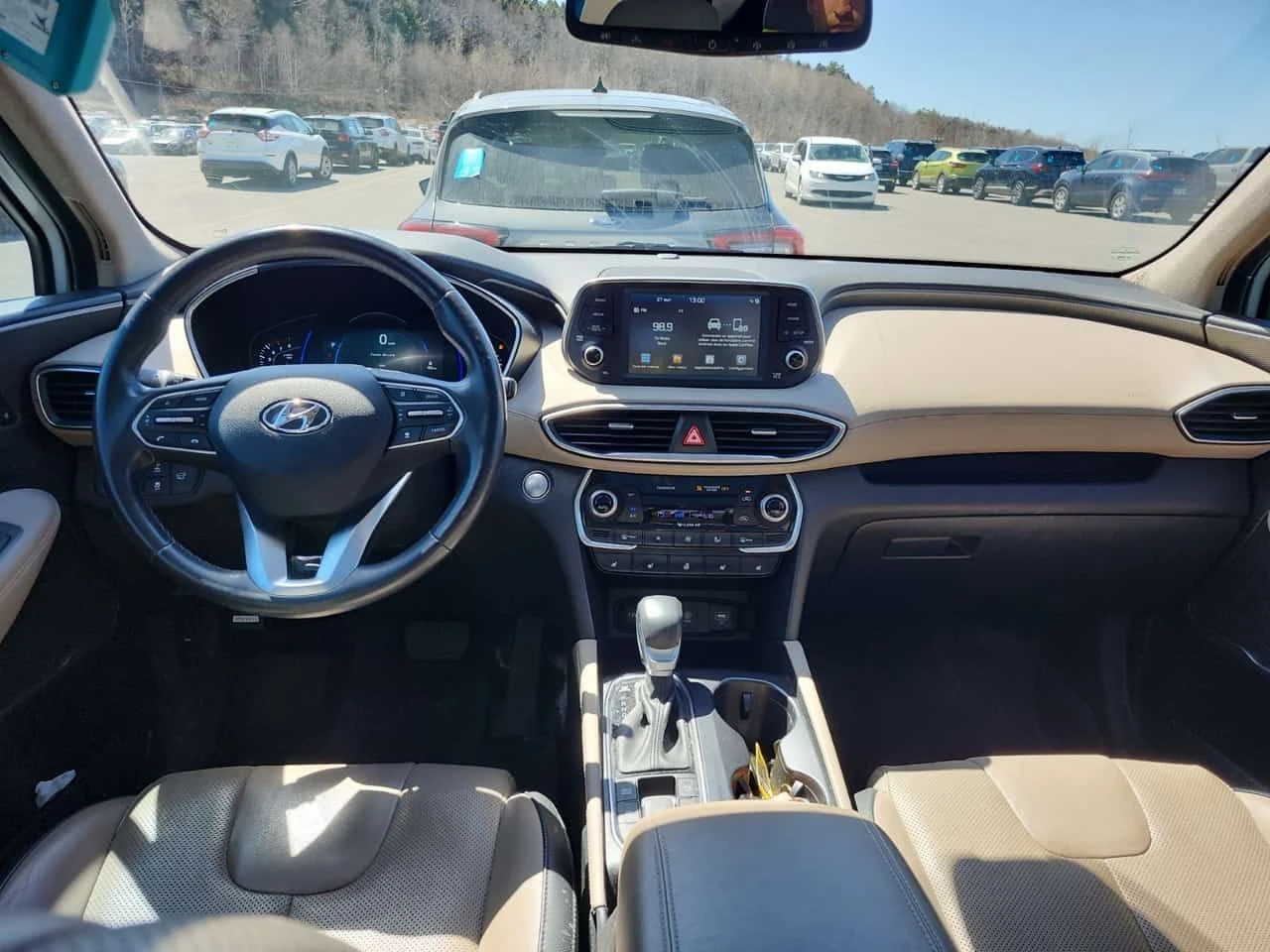 Hyundai Santa fe LUXURY| PANO| 360 КАМЕРИ| OБДУХВАНЕ| 2 КЛЮЧА| , снимка 9 - Автомобили и джипове - 54339663