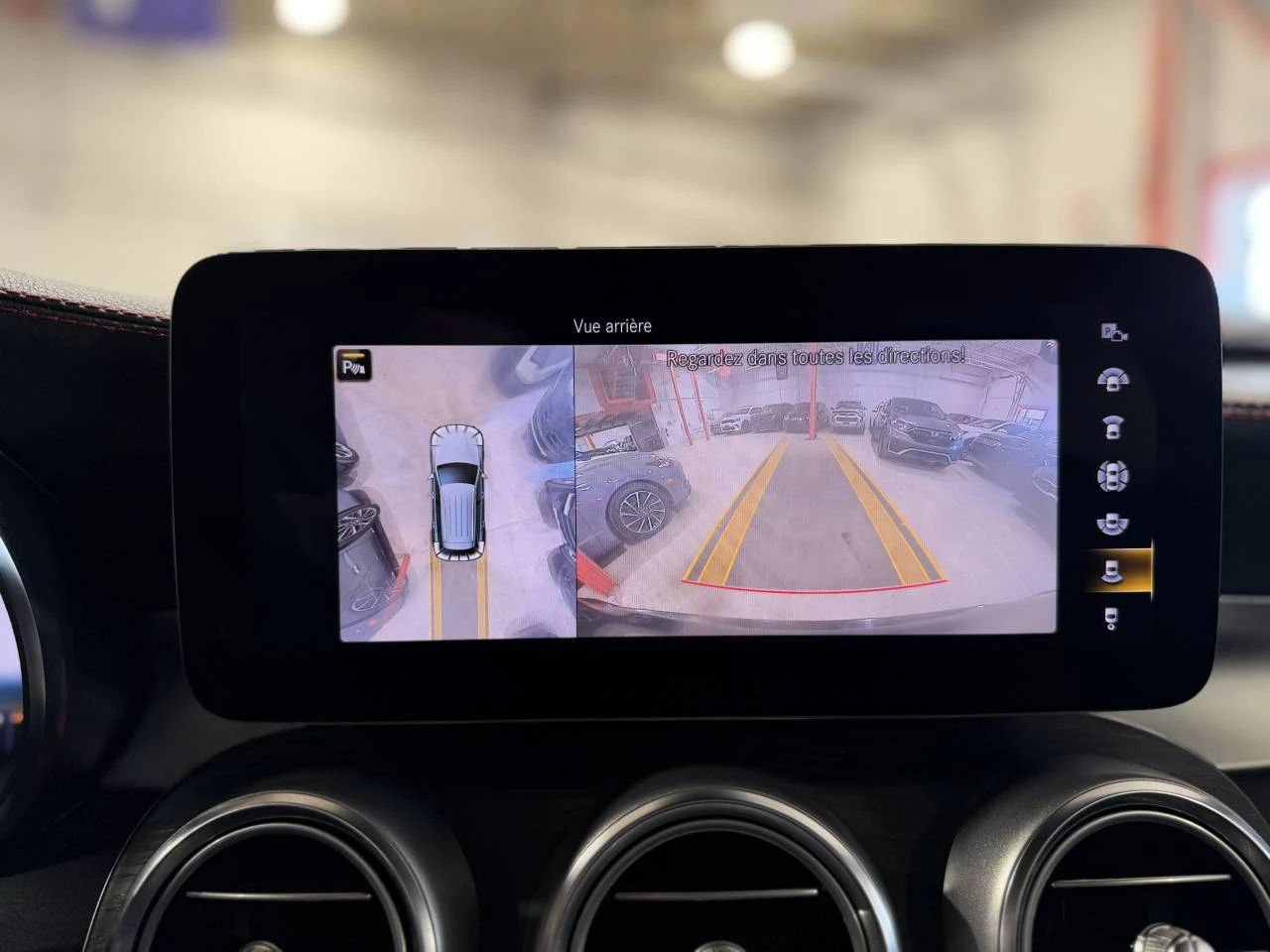 Mercedes-Benz GLC 43 AMG 4MATIC* DISTRONIC* 360CAM* PANOROOF* , снимка 7 - Автомобили и джипове - 54791393