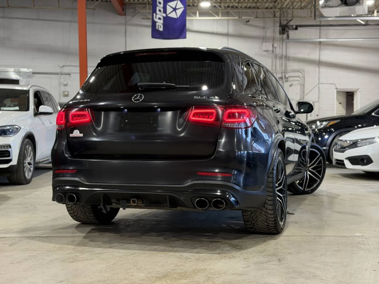 Mercedes-Benz GLC 43 AMG 4MATIC* DISTRONIC* 360CAM* PANOROOF* , снимка 3 - Автомобили и джипове - 54791393