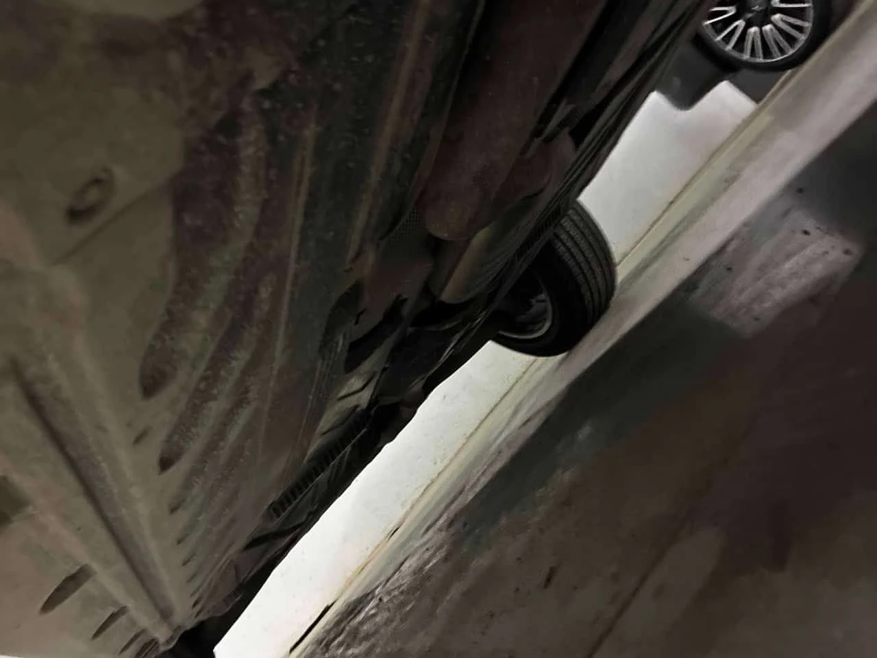 Mercedes-Benz GLC 300 ПОДГРЕВИ * ПАНО * KEYLESS * CARFAX, снимка 15 - Автомобили и джипове - 54793969