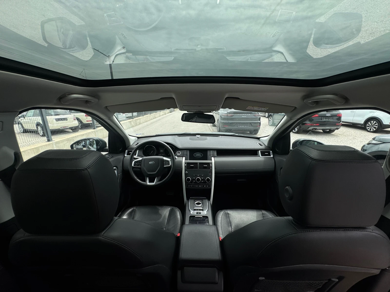 Land Rover Discovery Sport 2.2d 190hp, снимка 15 - Автомобили и джипове - 54882807