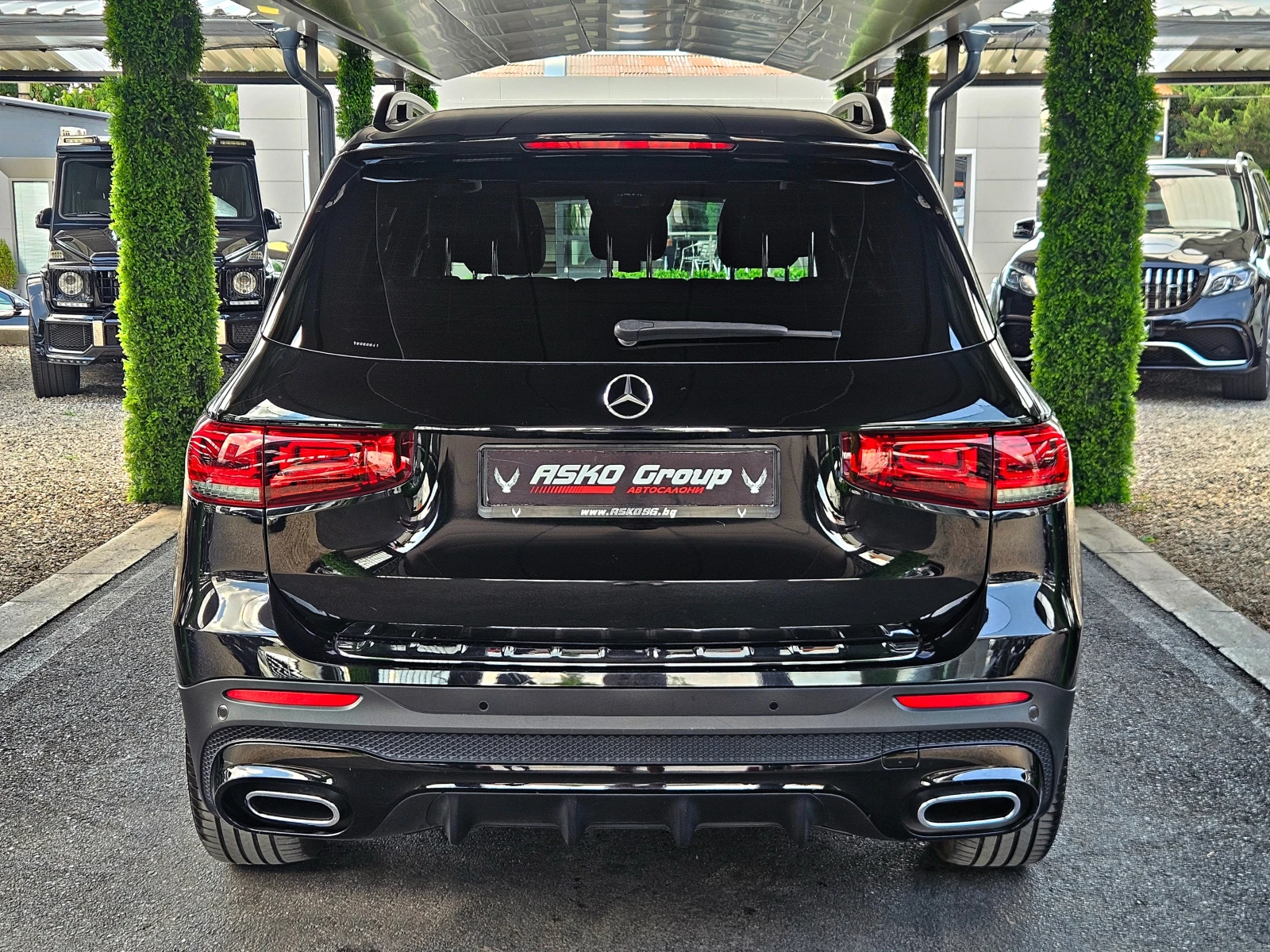 Mercedes-Benz GLB 220 AMG/4MAT/7MESTA/PANO/360CAM/BURMEST/DISTR/ПОДГР/LI, снимка 6 - Автомобили и джипове - 55573582