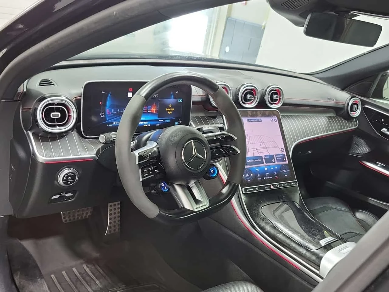 Mercedes-Benz C 43 AMG  С УДАР / ЦЕНА ДО БЪЛГАРИЯ , снимка 9 - Автомобили и джипове - 56316265